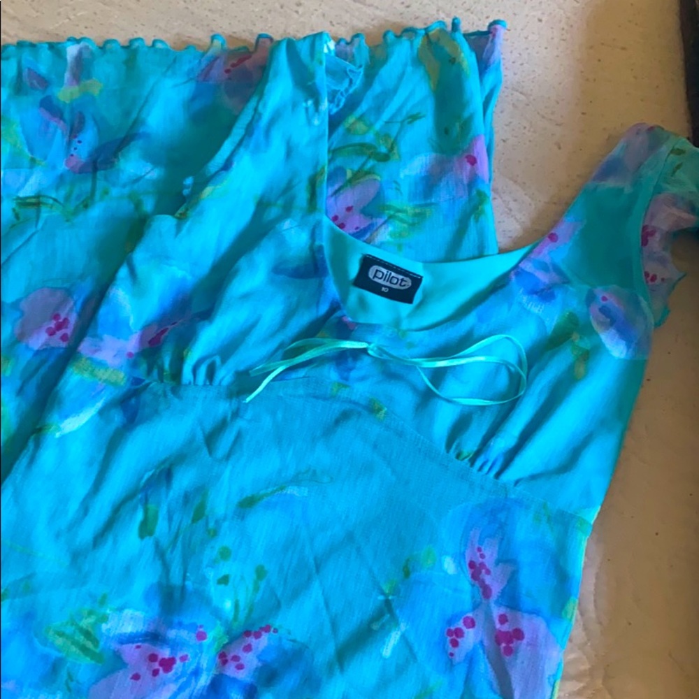 blue dress